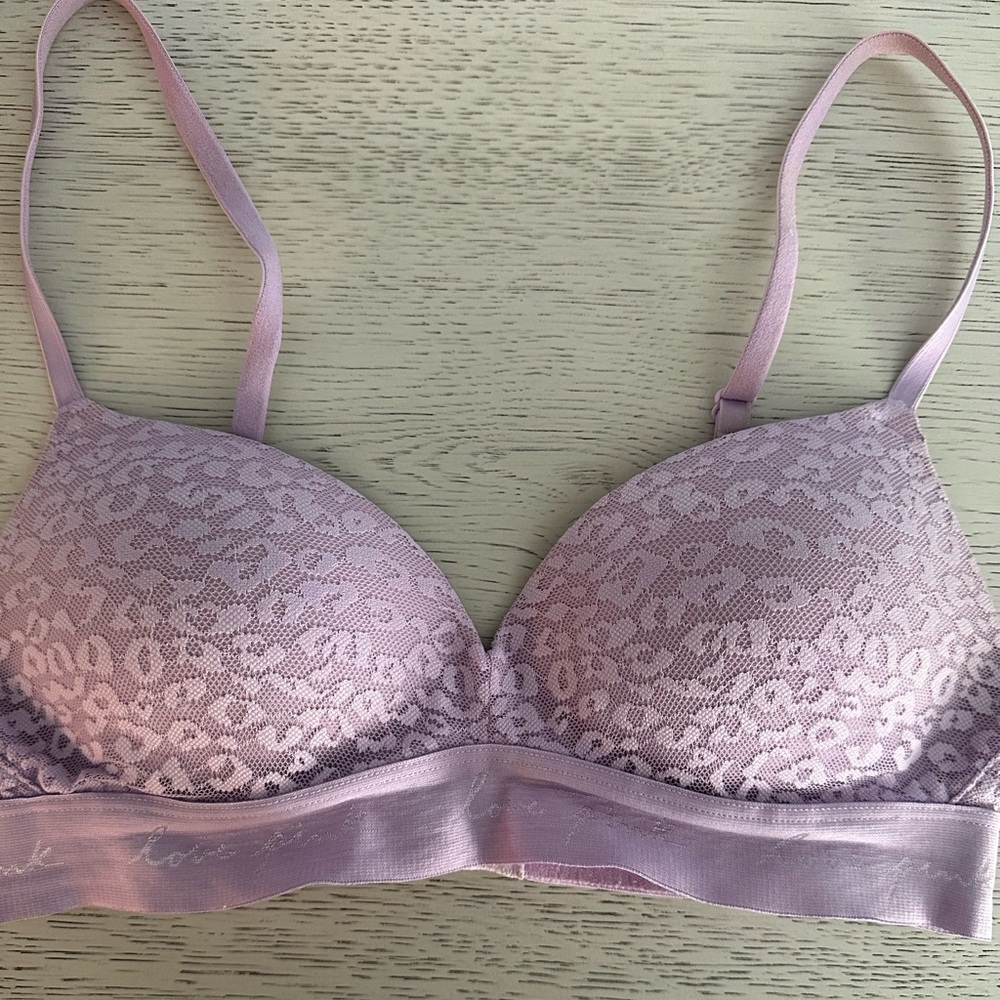 Victoria’s Secret PINK Wear Everywhere Bra